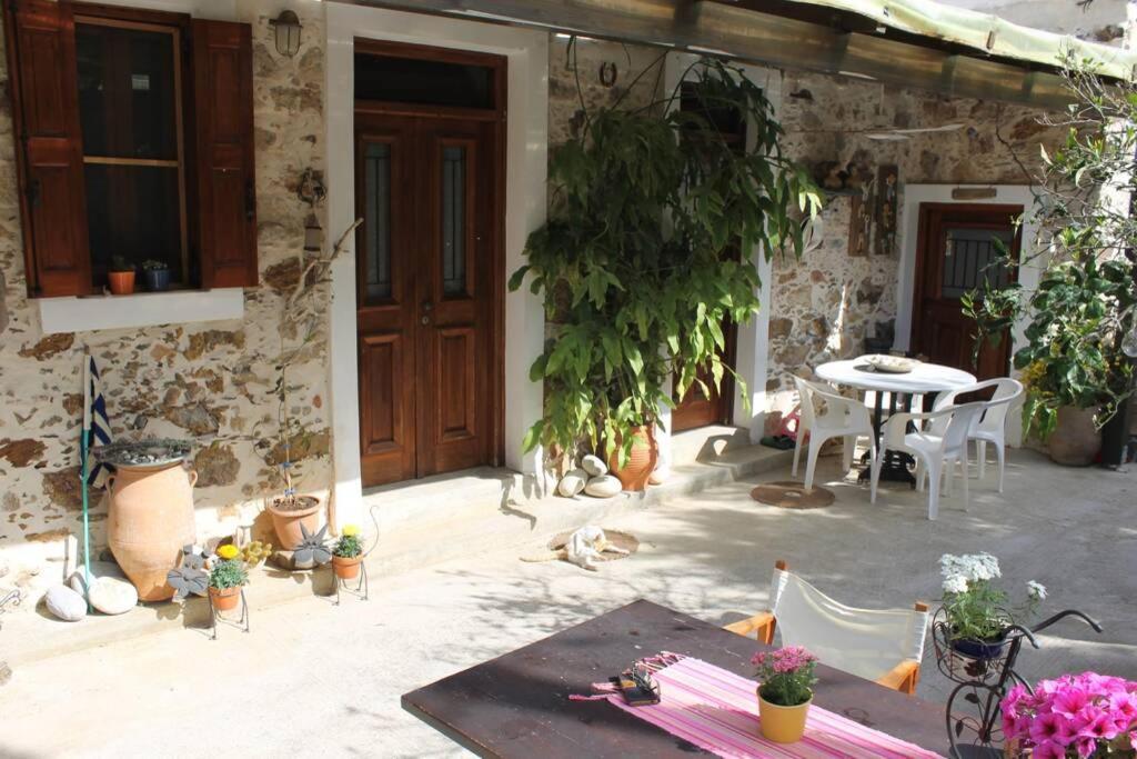 Olga'S Traditional Stone House, Palaiochora Kondokinigi Dış mekan fotoğraf